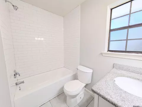 304 Sandra Dr, Baker, LA 70714 photo 13