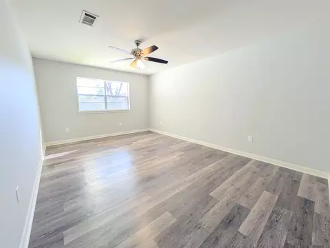304 Sandra Dr, Baker, LA 70714 photo 6