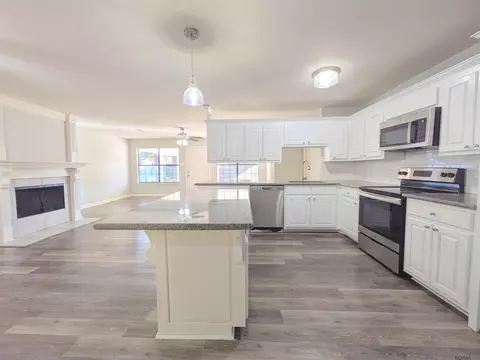 304 Sandra Dr, Baker, LA 70714 photo 17