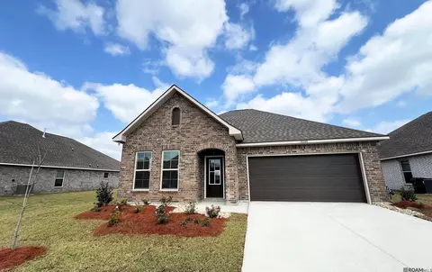 38488 Parliament Dr, Prairieville, LA 70769