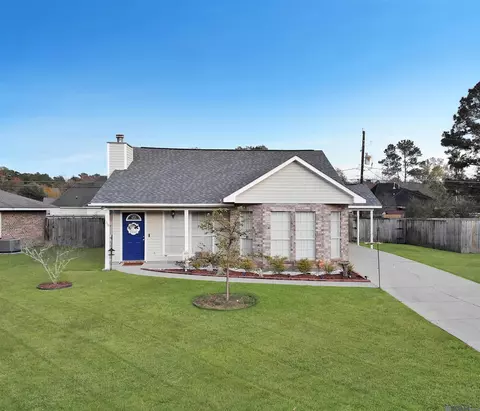 756 Lynn Dr, Denham Springs, LA 70726