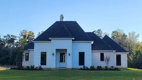 17122 Planchet Rd, Greenwell Springs, LA 70739