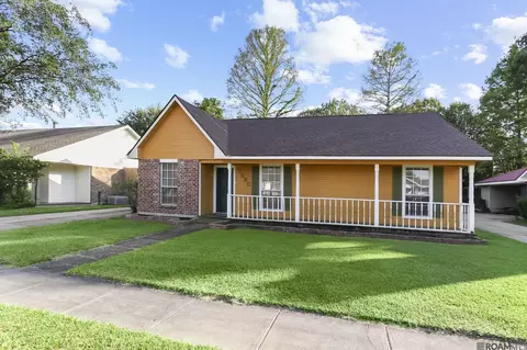 7880 Bayou Fountain Ave, Baton Rouge, LA 70820