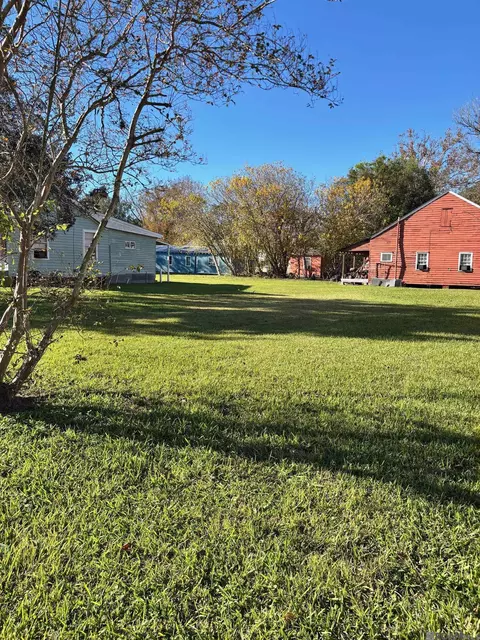 58332 Court St, Plaquemine, LA 70764