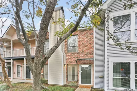 4210 Jefferson Woods Dr, Baton Rouge, LA 70809