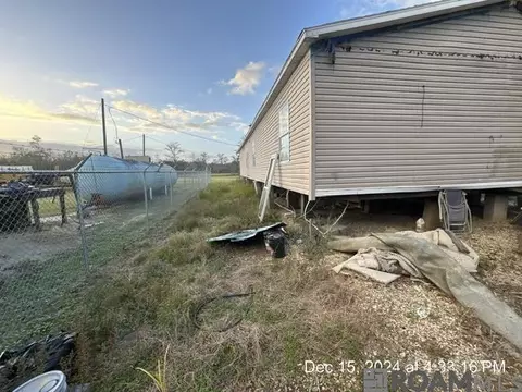 20510 Highway 22, Maurepas, LA 70449 photo 4