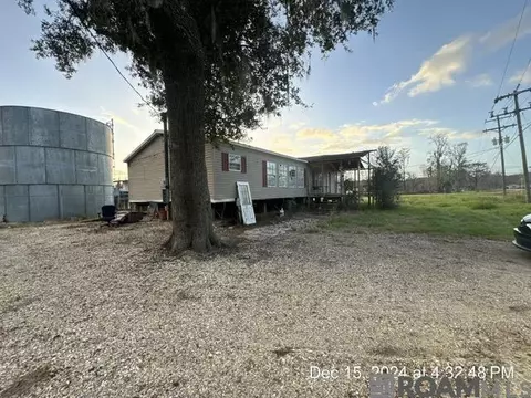 20510 Highway 22, Maurepas, LA 70449 photo 3