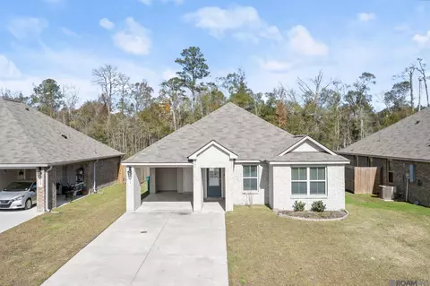 Exterior - 13155 Hanks Way, Walker, LA 70785 photo 2 of 4