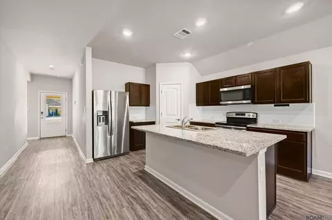 Entry Way - 13155 Hanks Way, Walker, LA 70785 photo 1 of 2