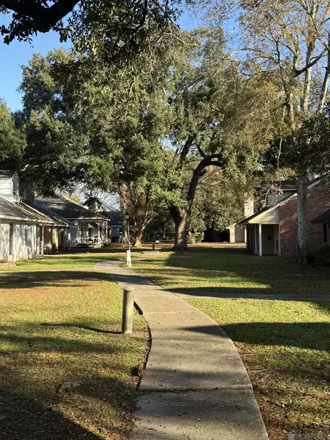 1557 Sharlo Ave, Baton Rouge, LA 70820