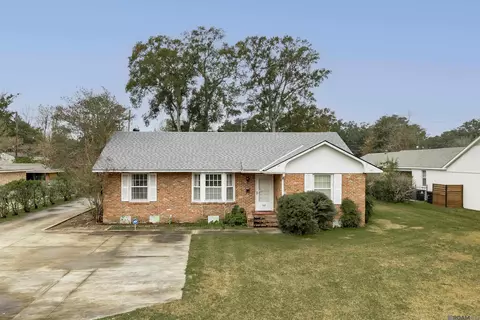 368 Kenwood Ave, Baton Rouge, LA 70806