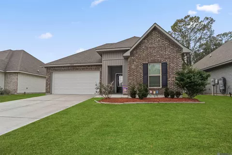 13926 Colt Dr, Denham Springs, LA 70726