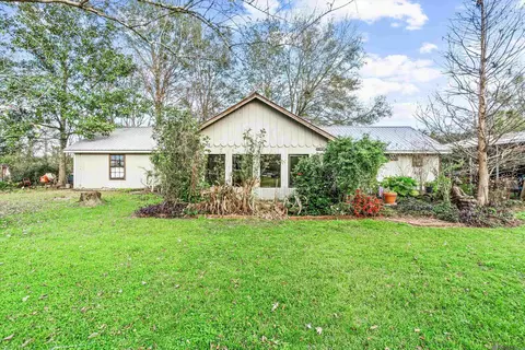 Exterior - 11336 Sheets Rd, Gonzales, LA 70737 photo 2 of 5