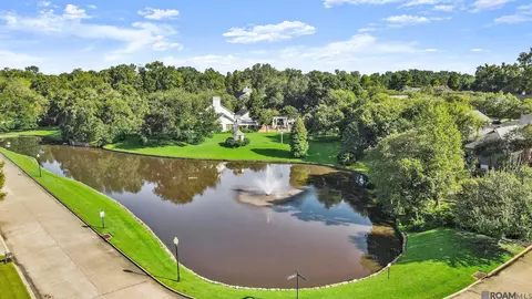 8222 S Harts Mill Ln, Baton Rouge, LA 70808