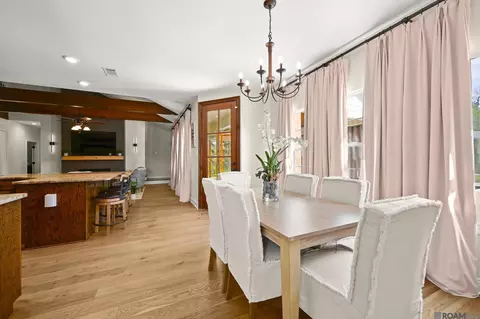Dining - 16198 Blackstone Dr, Pride, LA 70770 photo 1 of 2