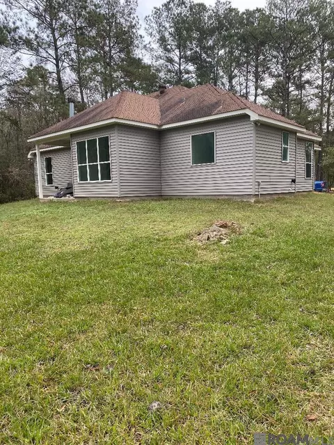 Exterior - 75455 Trinchard Rd, Covington, LA 70435 photo 5 of 6