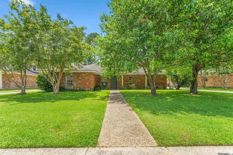 1658 S Elaine Dr, Baton Rouge, LA 70815