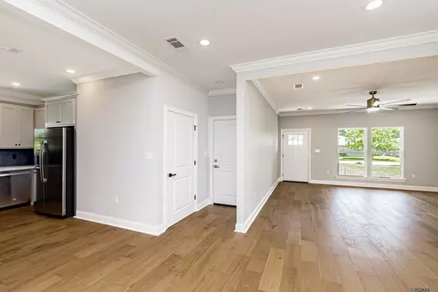 Entry Way - 907 Sinbad St, Baker, LA 70714 photo 1 of 1