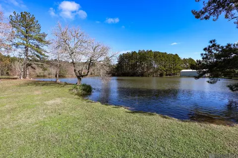 View/Area - 17267 Lavell Rd, Pride, LA 70770 photo 1 of 4