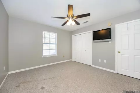 Bedroom - 17267 Lavell Rd, Pride, LA 70770 photo 2 of 3