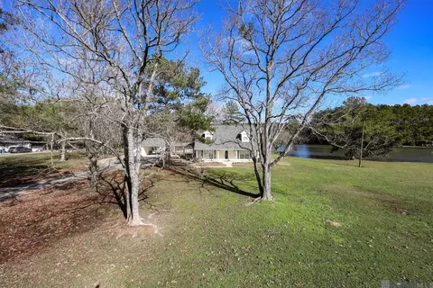 Exterior - 17267 Lavell Rd, Pride, LA 70770 photo 1 of 8