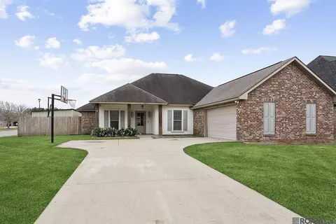 11410 Juban Parc Ave, Denham Springs, LA 70726