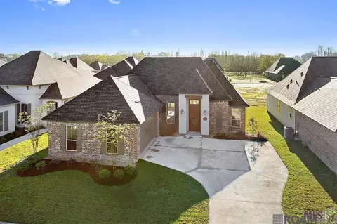 12062 Rotterdam Ave, Geismar, LA 70734