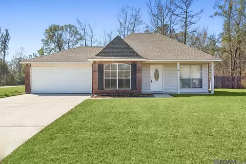12211 Falconcrest St, Denham Springs, LA 70726