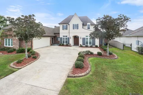 12048 Lake Estates Ave, Baton Rouge, LA 70810