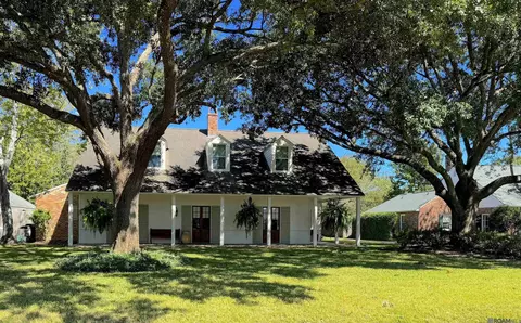7743 Copperfield Ct, Baton Rouge, LA 70808