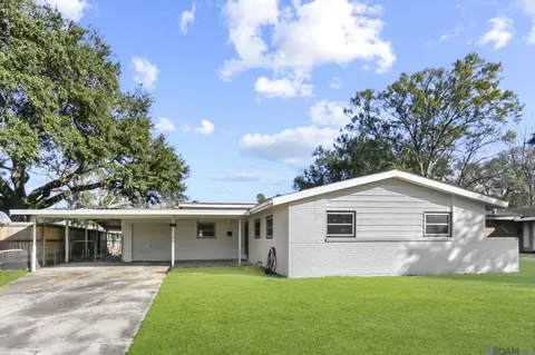 2225 Seracedar, Baton Rouge, LA 70816