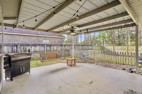 Exterior - 12743 Roe Dr, Walker, LA 70785 photo 2 of 5