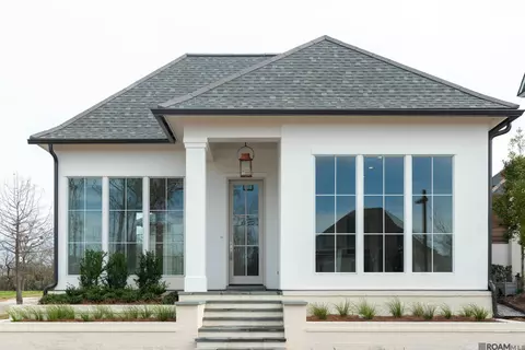 2236 Belfleur St, Baton Rouge, LA 70808