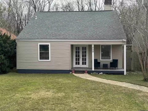 1555 Lila St, Baton Rouge, LA 70820