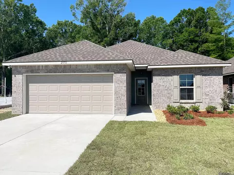 25711 Tarver Dr, Denham Springs, LA 70726