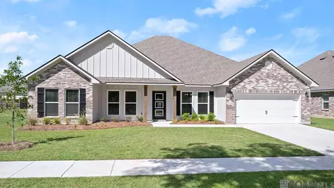 12735 Legacy Oaks Ave, Baton Rouge, LA 70818