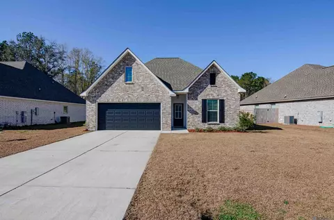 42335 Conner Dr, Ponchatoula, LA 70454