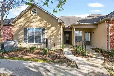 809 Summer Breeze Dr # 1509, Baton Rouge, LA 70810