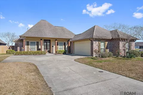 40308 Kapelle Ave, Prairieville, LA 70769