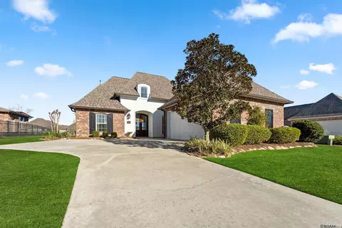 17651 Villa Trace Ave, Greenwell Springs, LA 70739