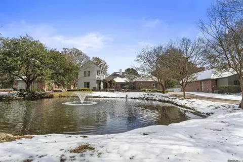 17755 Crossing Blvd, Baton Rouge, LA 70810