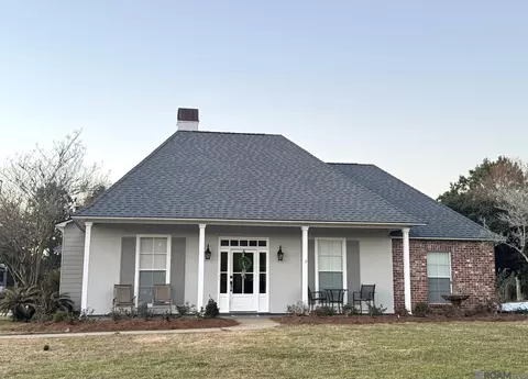 12077 Indigo Dr, Saint Francisville, LA 70775