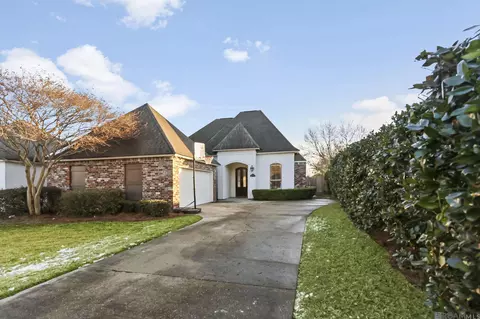 2225 Springlake Dr, Baton Rouge, LA 70810