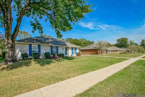 1212 Weeping Willow Dr, Denham Springs, LA 70726