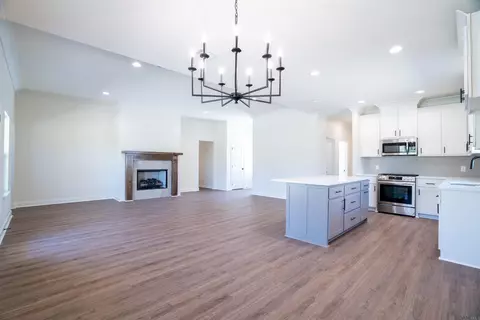 9879 Cane Mill Rd, Denham Springs, LA 70706