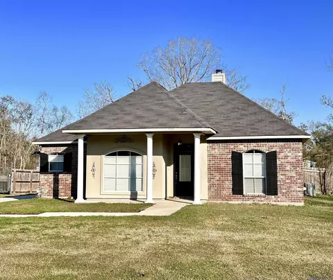12190 Tallow Ridge Dr, Gonzales, LA 70737