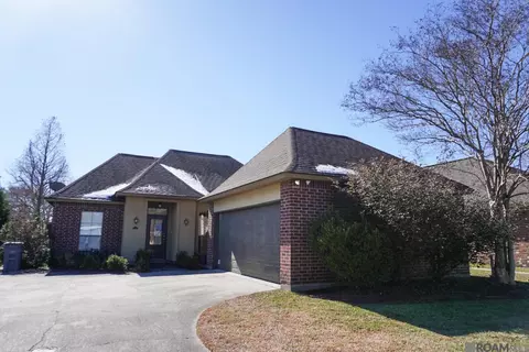 9766 Summer Glenn Dr, Baton Rouge, LA 70810