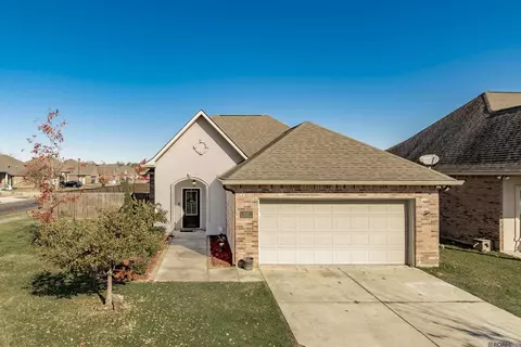 42330 Yellowstone Ave, Prairieville, LA 70769