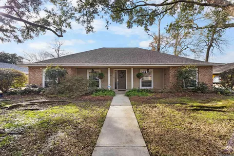 2334 Poplarwood Dr, Baton Rouge, LA 70816