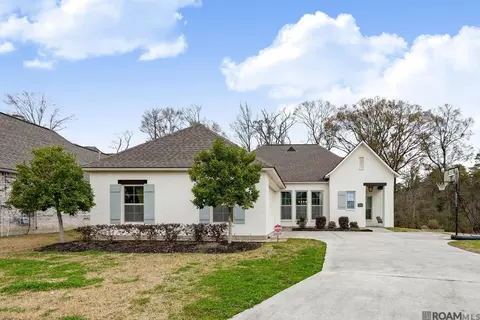 16065 Greycliff Ave, Pride, LA 70770